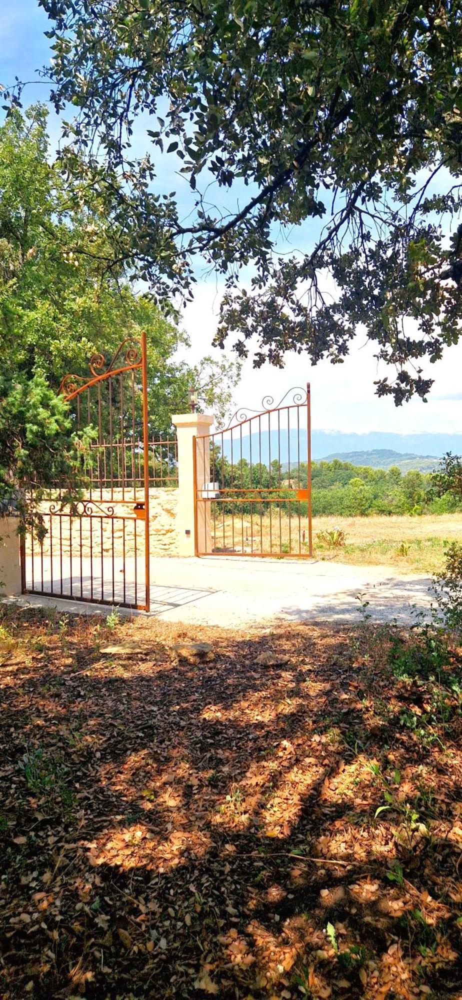 Holiday home Escapades En Ventoux Venasque